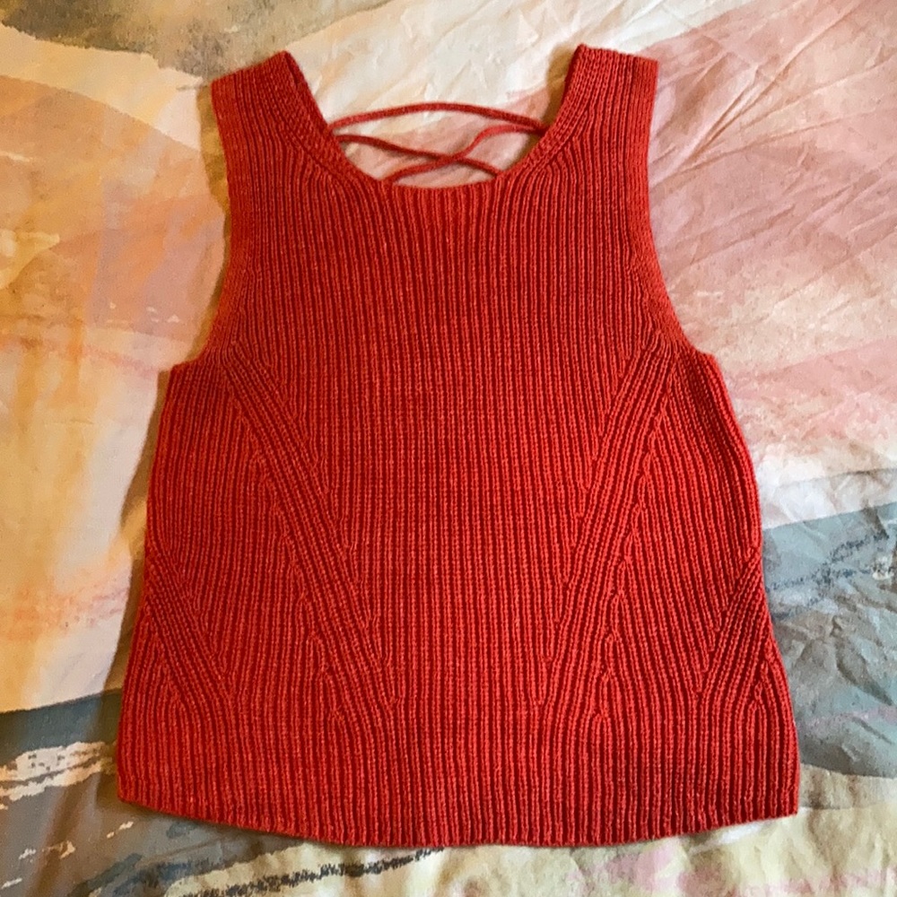 Gap red cotton sweater tank